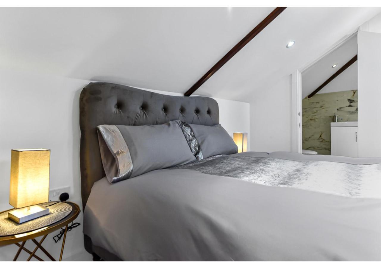 Sleek And Modern Studio With Minimalist Vibe Apartman Chelmsford Kültér fotó
